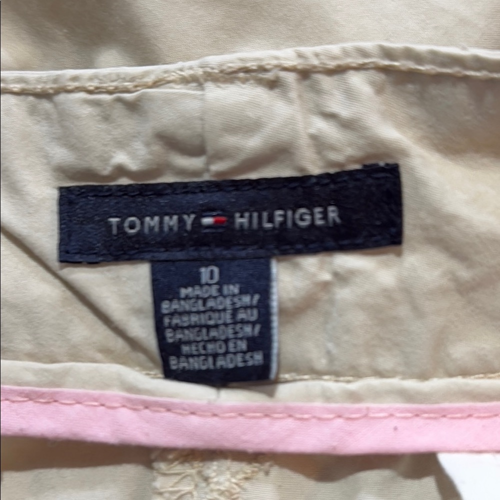 Tommy Hilfiger Cream Cargo Shorts Mid-Thigh Length size 10 - Picture 8 of 9